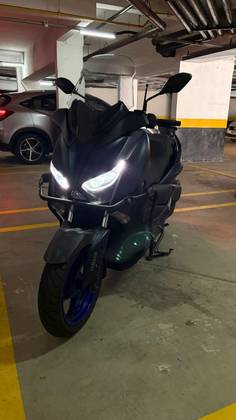 YAMAHA XMAX ABS YAMAHA XMAX ABS